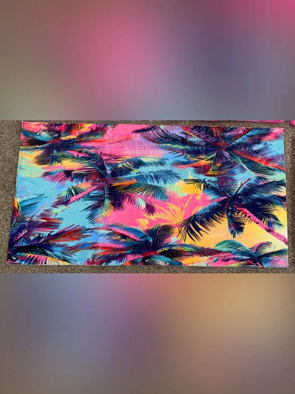Vibrant Tropical Palm Print Floor Mat - Neon Pink & Multicolor